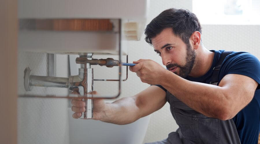 Expert burst pipe repair services in Worthington, KY